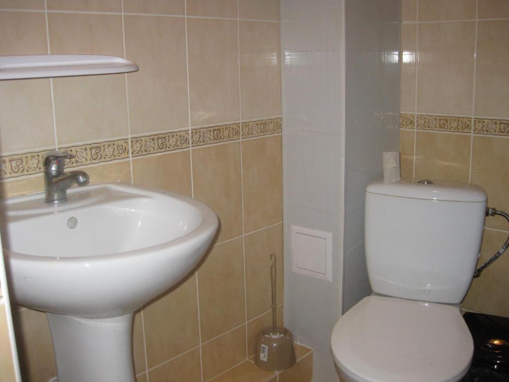 Dinamo Hotel Harkov Kültér fotó